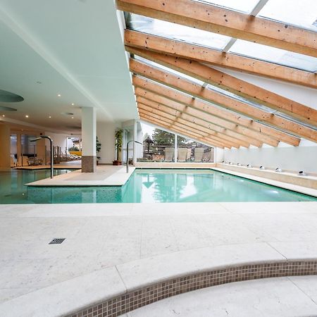 Alpine Mugon Hotel 바슨 외부 사진
